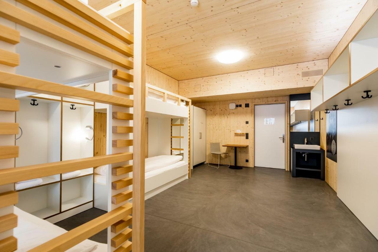 Nordic Hostel Lenzerheide Szoba fotó